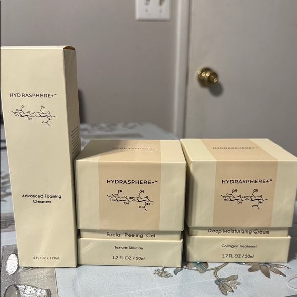 Advanced Foaming Cleanser - Cream